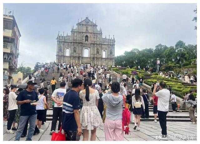 警惕虛假博彩陷阱，新澳門(mén)一碼一肖一特一中背后的風(fēng)險(xiǎn)與挑戰(zhàn)（2024高），警惕虛假博彩陷阱，新澳門(mén)一碼背后的風(fēng)險(xiǎn)與挑戰(zhàn)（2024版）